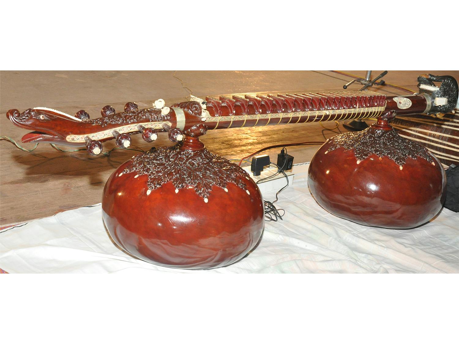 rudraveena indian musical instrument
