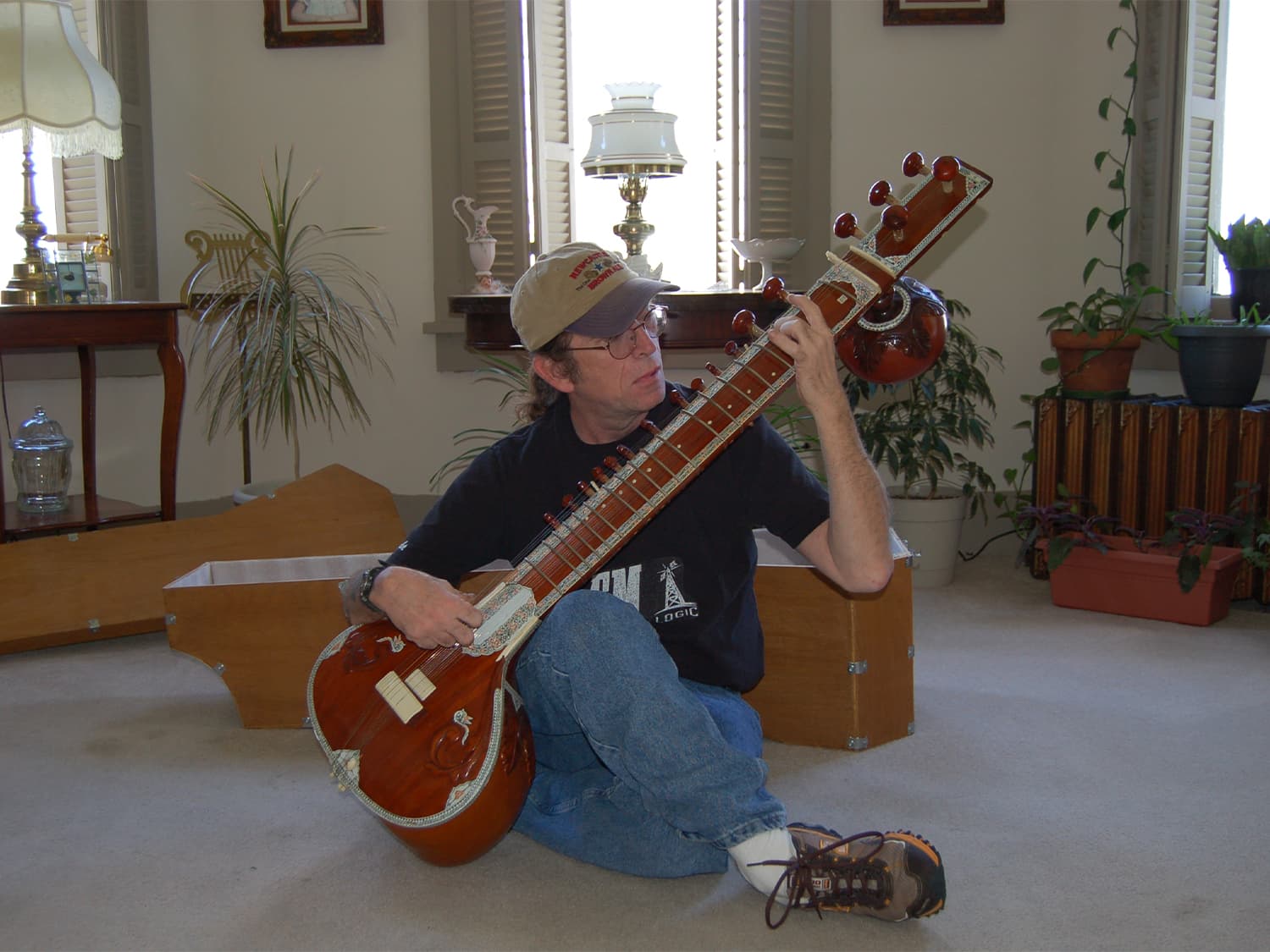 sitar indian musical instrument